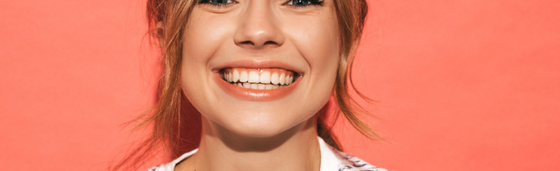 ¿ Cómo mejorar la estética dental ?